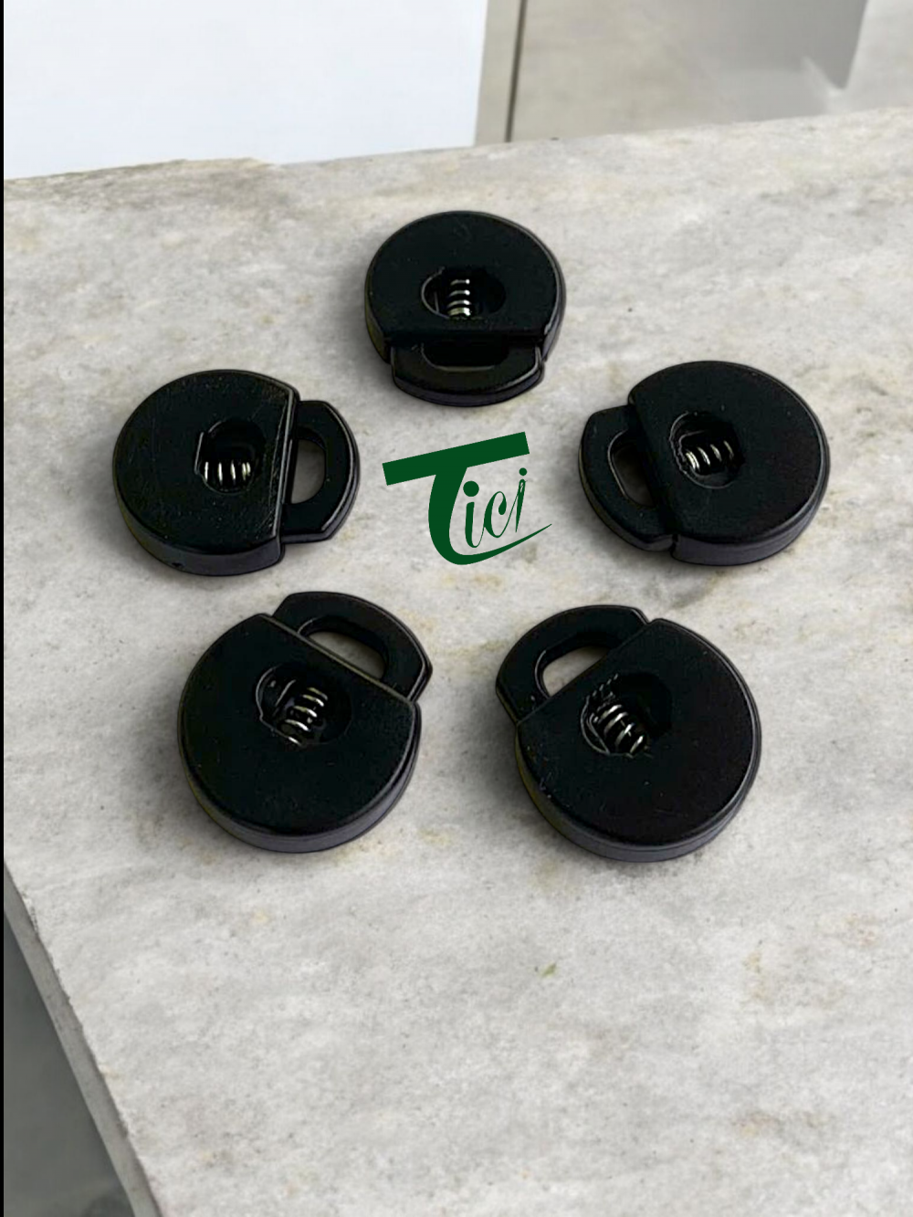 Stoppers 011