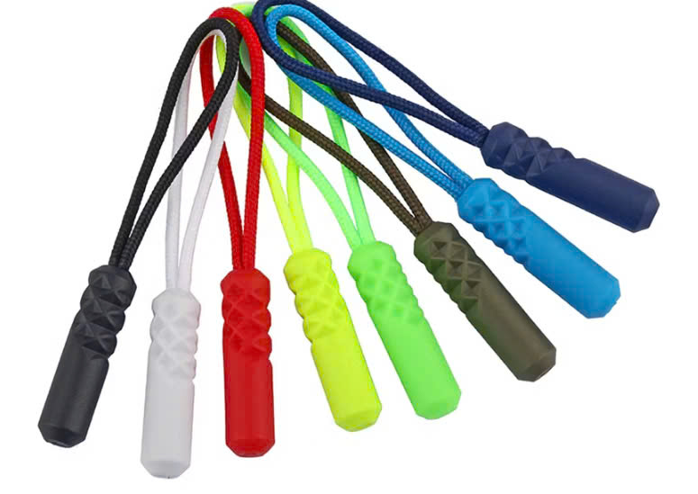 Zippers 002