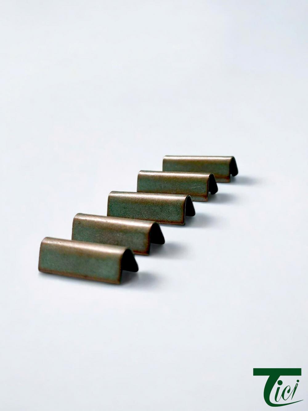 Metal Tips 010