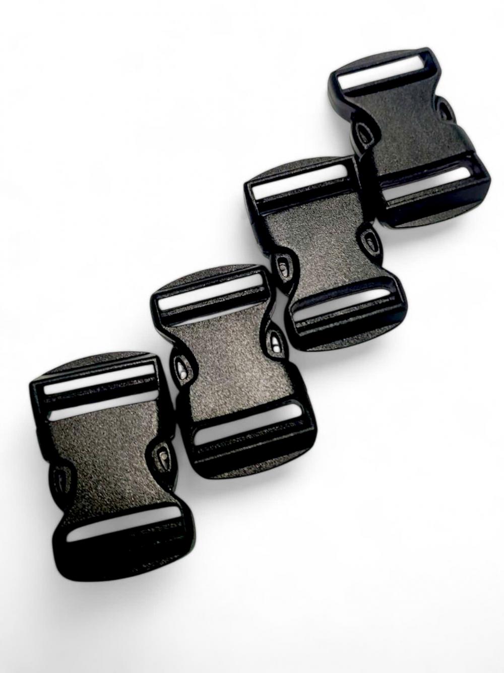 Plastic Buckle 003